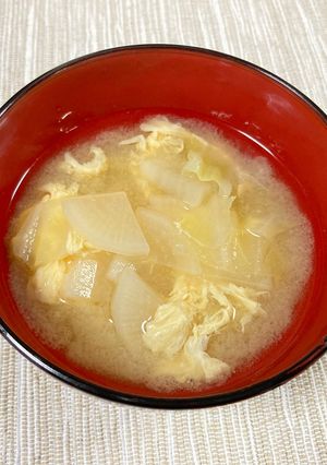 キャベツと大根の味噌汁-レシピのメイン写真