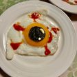 ハロウィンの朝食に+*目玉焼き*+