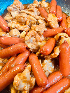 鶏もも肉と赤ウインナーのケチャップ炒め-レシピのメイン写真