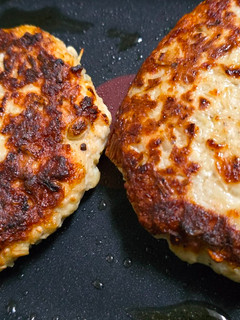 鶏むね肉を使ったザクザクえのきハンバーグ-レシピのメイン写真