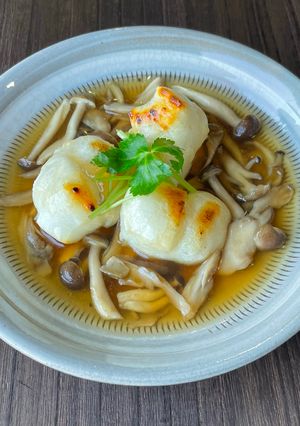 うまみたっぷり！焼き餅のきのこあんかけ-レシピのメイン写真