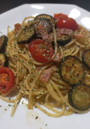 ズッキーニとベーコンのパスタ-レシピのメイン写真