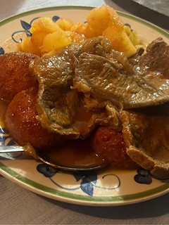 牛肉とじゃがいもとチーズ団子の煮込み-レシピのメイン写真