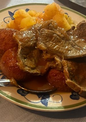 牛肉とじゃがいもとチーズ団子の煮込み-レシピのメイン写真