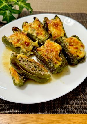 オーブンで簡単 ピーマンボートの肉詰め焼き-レシピのメイン写真