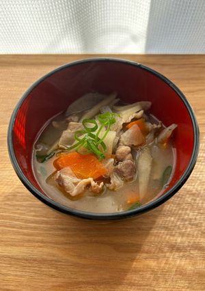 香ばしさプラス！ほうじ茶豚汁-レシピのメイン写真