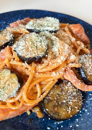 ワンパンで簡単！茄子とベーコンのトマトパスタ-レシピのメイン写真