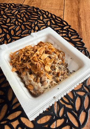 納豆にフライドオニオン&ブラックペッパー-レシピのメイン写真