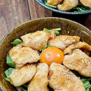 【高たんぱく低脂質】鶏むね肉の照り焼き丼