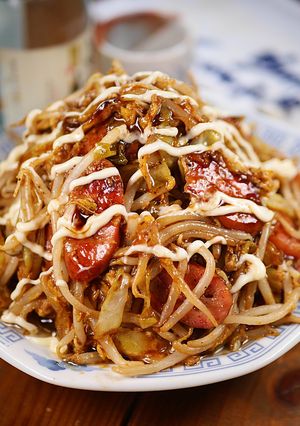 ぶっ濃いトンテキソースの🤩もやし炒め🍚-レシピのメイン写真
