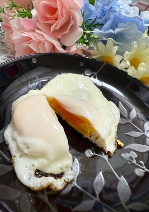 黄身が流れない！半熟目玉焼き-レシピのメイン写真
