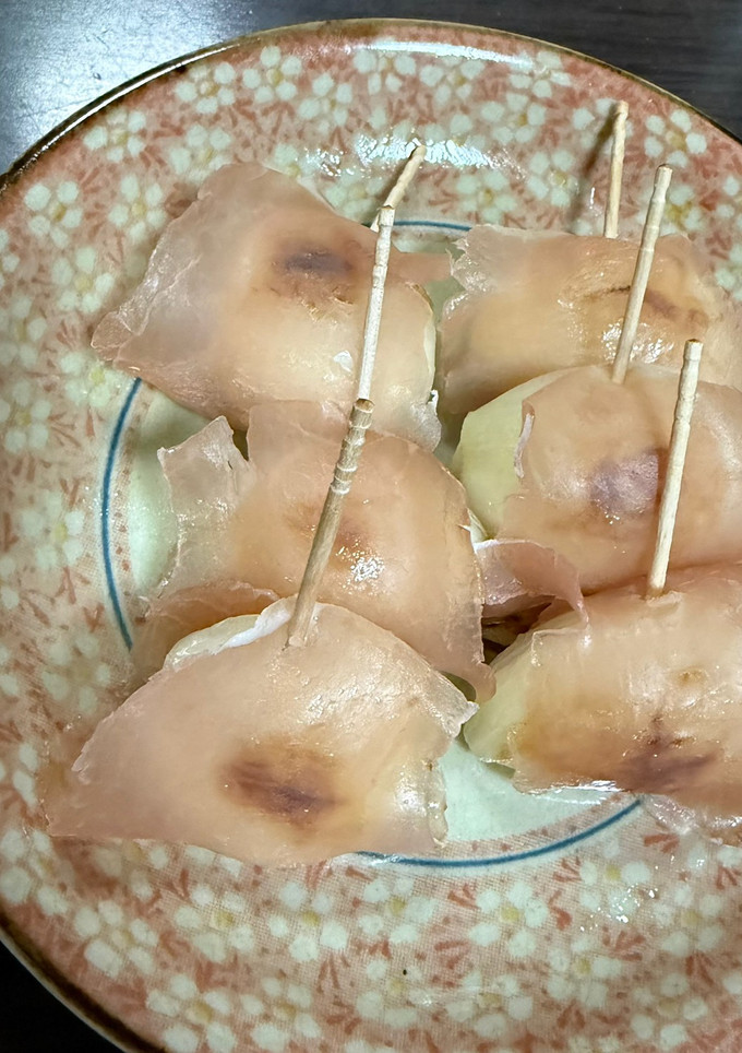新玉農家☆焼き玉ねぎの生ハム巻き-レシピのメイン写真