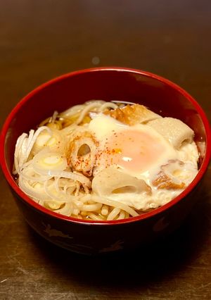 ワンボールレンジうどんの具、温玉竹輪-レシピのメイン写真