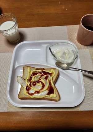 目玉やきトースト-レシピのメイン写真