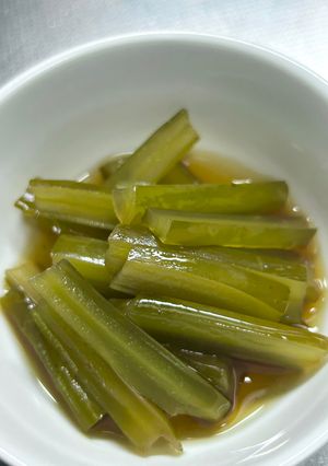 生めかぶの茎で おつまみ茎ワカメ。-レシピのメイン写真