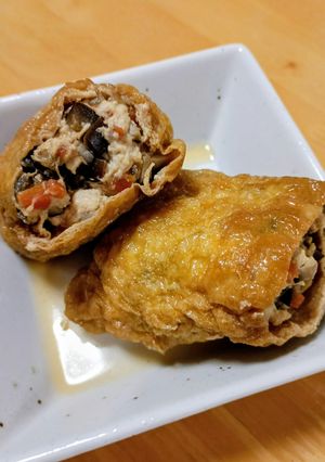 鶏ひき肉と野菜の詰めいなり-レシピのメイン写真