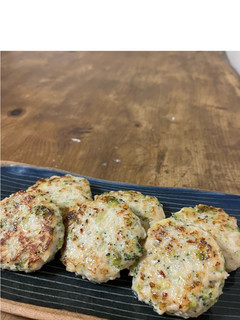ブロッコリーの入ったとりつくね-レシピのメイン写真