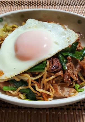 🤍ニラ焼そば-レシピのメイン写真