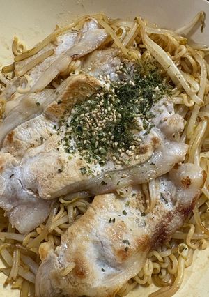 一人暮らし薄切り豚ロースもやし焼きそば-レシピのメイン写真