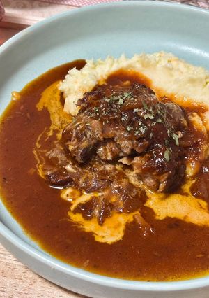材料少なめなのに、本格ポークシチュー-レシピのメイン写真