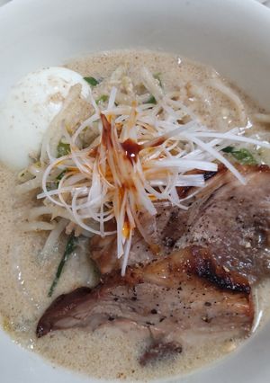 意外とあっさり！豚骨ごまみそ担々麺-レシピのメイン写真