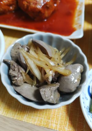 レバーと玉ねぎのオリーブオイル漬け-レシピのメイン写真