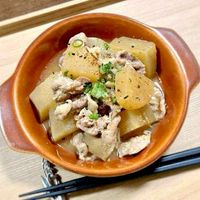 もつにネギ こっくりモツ煮込みのレシピ・作り方【簡単＆時短】 - レタスクラブ
