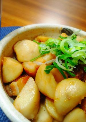 ＊冷凍里芋と焼豚の味しみ煮っころがし＊-レシピのメイン写真