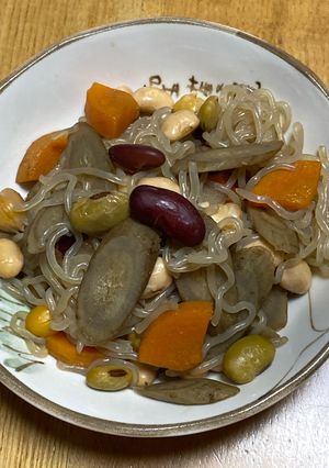 新ごぼうと糸コンの煮物＋サラダに！まめ-レシピのメイン写真