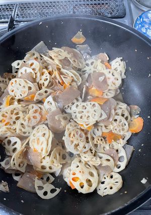 四毒抜き❣️蓮根のキンピラ【自家製ラード】-レシピのメイン写真