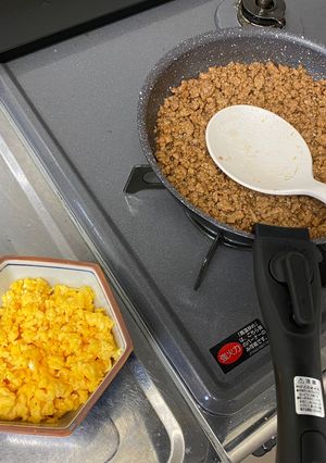 合挽き肉そぼろ(甘め)-レシピのメイン写真