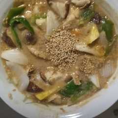 รูปของ お一人様ソースチキンカツ味根菜たっぷり野菜炒め