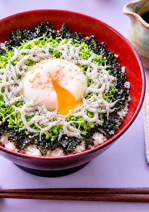 バター醤油　温泉卵しらす丼　簡単　糖質オフ　美味-レシピのメイン写真