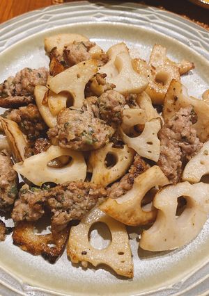 サルシッチャ風味の豚ひき肉と蓮根のグリル-レシピのメイン写真