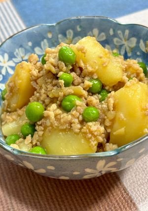 新じゃが芋とえんどう豆のそぼろ煮♪-レシピのメイン写真