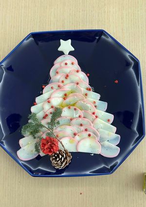 かまぼこ並べるだけ簡単クリスマスツリー-レシピのメイン写真