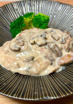 リトアニアホワイトソースハンバーグ松屋風-レシピのメイン写真