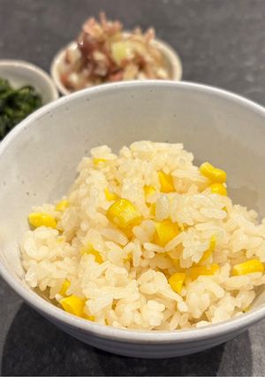 塩麹とあご出汁が染みる✿とうもろこしご飯-レシピのメイン写真