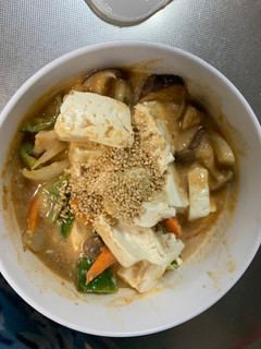 お一人様クリーミーロコモコ味豆腐野菜炒め-レシピのメイン写真