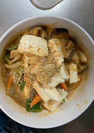お一人様クリーミーロコモコ味豆腐野菜炒め-レシピのメイン写真