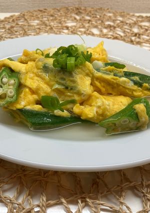 オクラ入りスクランブルエッグ🥚-レシピのメイン写真