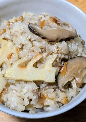 たけのこの炊き込みご飯(他具材もりもり)-レシピのメイン写真