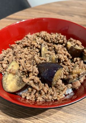 なすとひき肉の甘辛味噌丼-レシピのメイン写真
