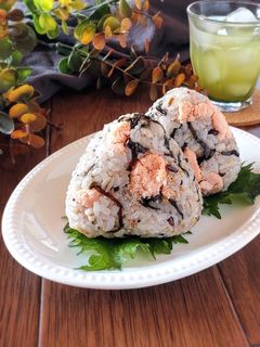 たらこと塩昆布のオイルおにぎり。-レシピのメイン写真