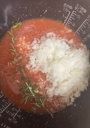 炊飯器で楽にソース！白ワイントマトパスタ-レシピのメイン写真