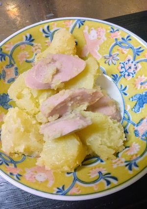 魚肉ソーセージとじゃが芋の簡単おつまみ-レシピのメイン写真