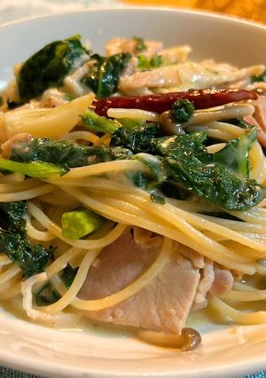 ケールと自家製ハムのワンパンチーズパスタ-レシピのメイン写真