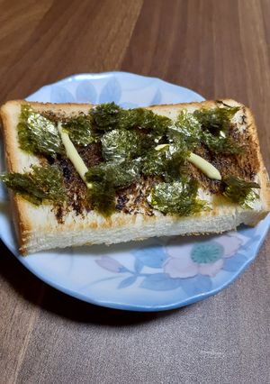 のり佃煮&もみ海苔で♪おつまみトースト-レシピのメイン写真