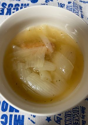 炊飯器にお任せ玉ねぎスープ-レシピのメイン写真