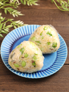 簡単!サバと枝豆のおにぎり-レシピのメイン写真